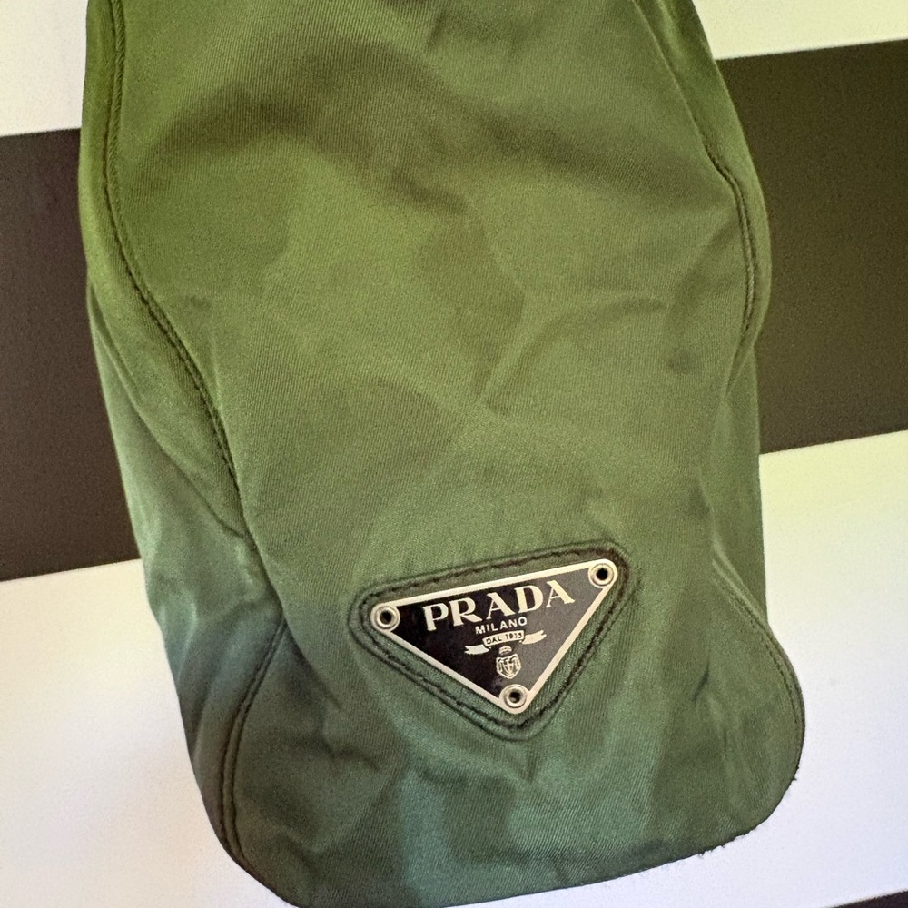 Prada Green Tote Bag - Picture 2 of 5